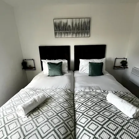 Chic 2-bed Flat - Coop Live & Ethiad * Manchester