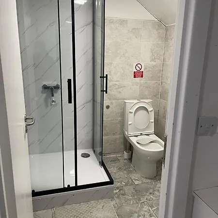 אכסניה Rahman *