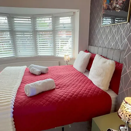 Contractor Stays, Fast Wifi, Free Parking, Work