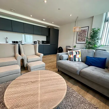 Daire Lovely 1 Bed - Old Trafford Manchester