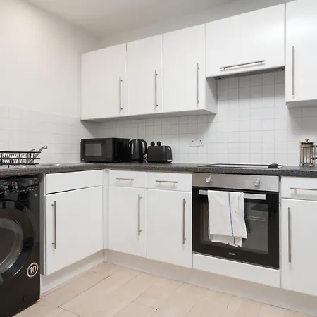 Lux Livin' - Luxury 2 Bed Centre Free Parking Apartman Manchester