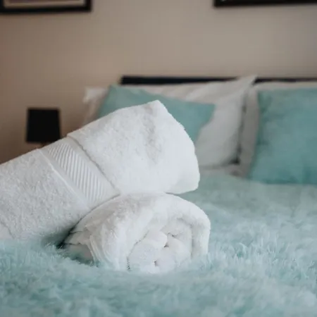 Lux Livin' - Luxury 2 Bed Centre Free Parking * Manchester