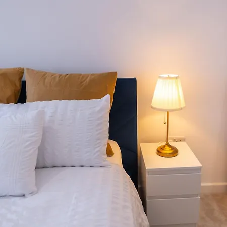 Hive Near Etihad Coop Live מנצ'סטר