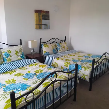 Konukevi Monarch House *