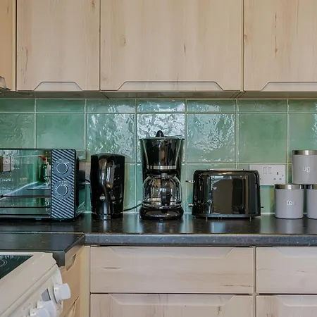 The Haus - A Serene 公寓