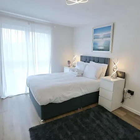 Stylish By Etihad Stadium With Free Parking - Pass The Keys * Manchester