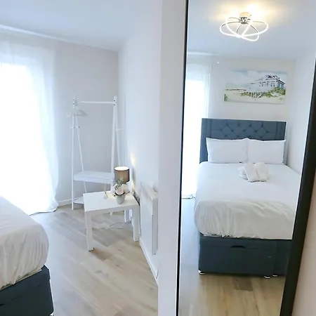 Lejlighed Stylish By Etihad Stadium With Free Parking - Pass The Keys *