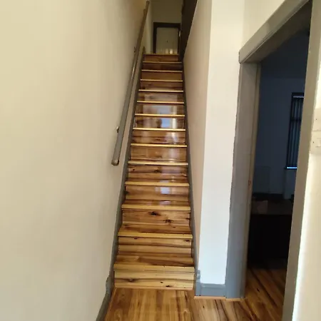 Double-bedroom In The Heart Of Harpurhey A1 Perfect For Short