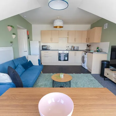 Apartment Cozy And Warm 2 Bed In M16