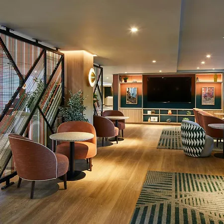 Отель Marriott Piccadilly 4*