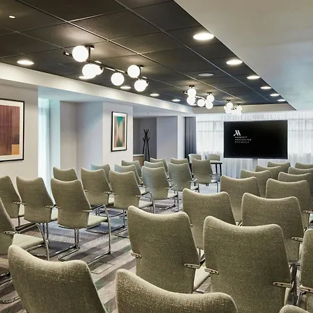 Marriott Piccadilly Отель Манчестер