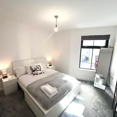 Lejlighed Stylish Stay! Park And Walk Anywhere