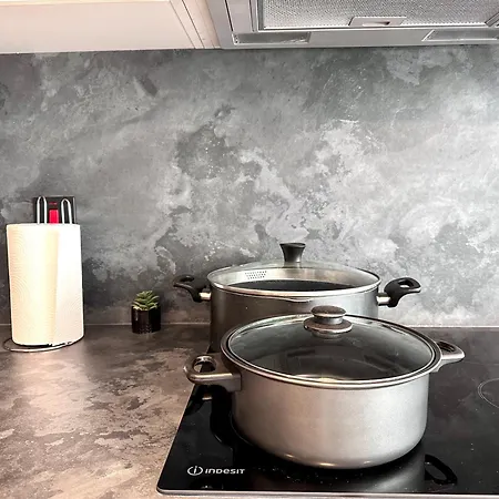 Sleeps 4 Ensuite - Parking & Cityview Appartement