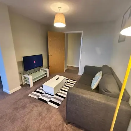 Apartmanhotel Beehosting Adelphi Wharf 4*