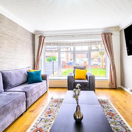 Сasa de vacaciones Droylsden Eden - Next To Tram - Free Parking Near Coop- Live & Etihad Stadium Mánchester