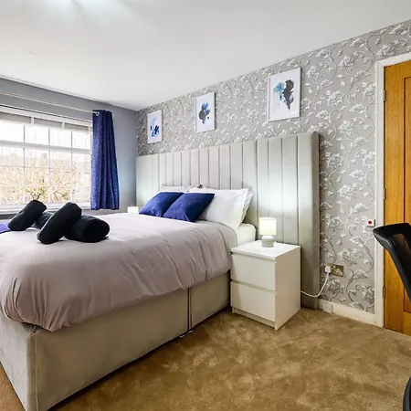 Droylsden Eden - Next To Tram - Free Parking Near Coop- Live & Etihad Stadium Сasa de vacaciones