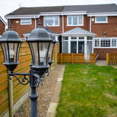 Droylsden Eden - Next To Tram - Free Parking Near Coop- Live & Etihad Stadium Сasa de vacaciones Mánchester