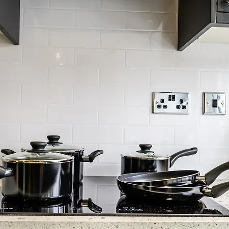 Сasa de vacaciones Droylsden Eden - Next To Tram - Free Parking Near Coop- Live & Etihad Stadium *