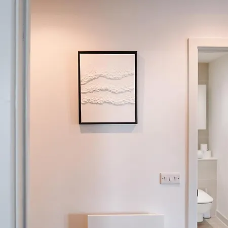 Appartement 2 Bedroom By Torr Group Flexible Renting With Free Wifi