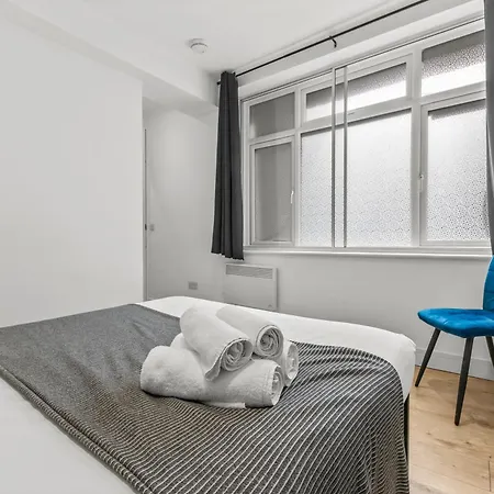 Heart Of The Centre - Serviced Apartamento