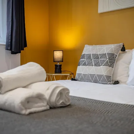 Heart Of The Centre - Serviced Apartamento *