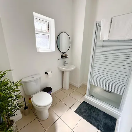 Chic & Modern 2br - Luxury Retreat Daire