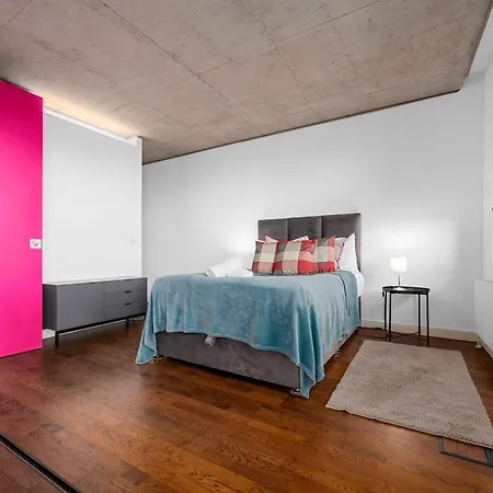 Stunning Canal Side Flat By Superhost Apartamento