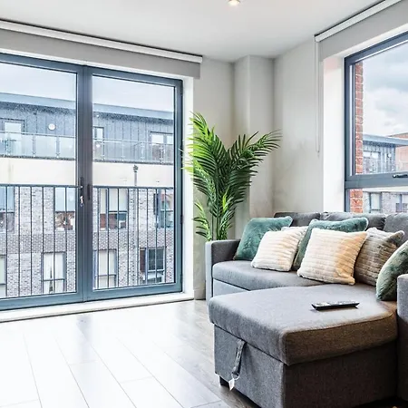 Apartament Centre , Old Trafford , Gym *