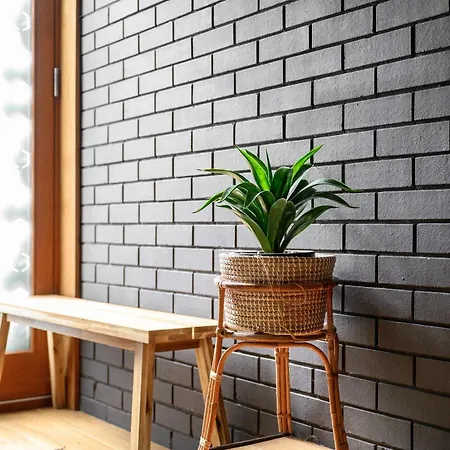 Stunning Luxury Townhouse In Centre Of *