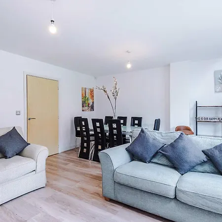 Hébergement de vacances Large 4bedroom 4bathroom Townhouse By Coop Live Arena