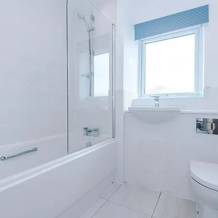 Hébergement de vacances Large 4bedroom 4bathroom Townhouse By Coop Live Arena Manchester