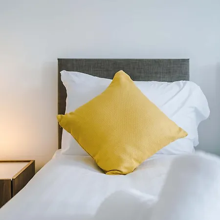 Hébergement de vacances Large 4bedroom 4bathroom Townhouse By Coop Live Arena Manchester