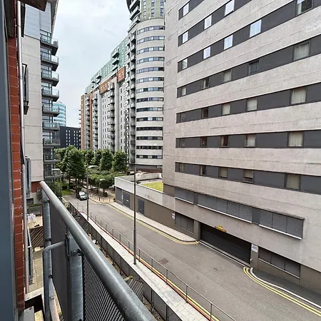 Lux 2bed Centre And Ao Arena Free Parking Modern مانشستر
