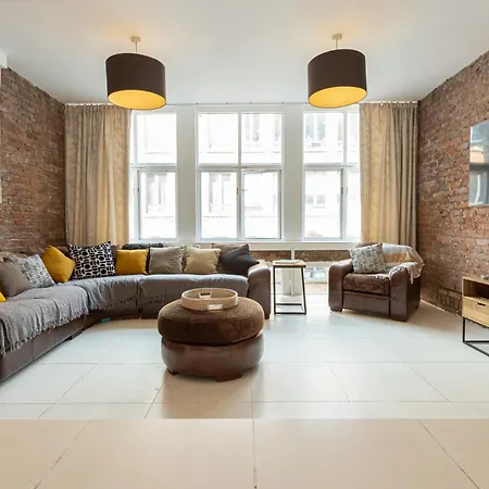 Apartmán Luxury Penthouse With Private Roof Terrace
