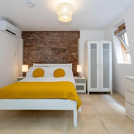 Luxury Penthouse With Private Roof Terrace Apartmán *