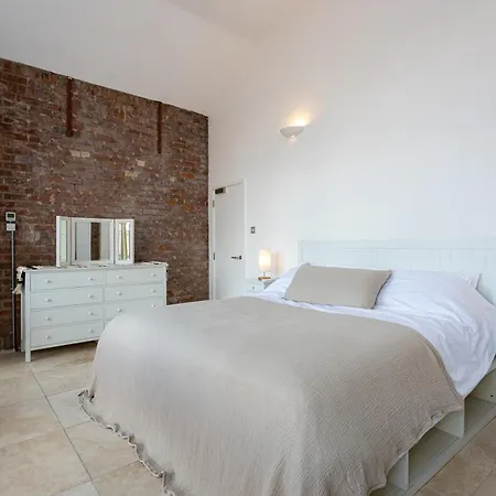 Luxury Penthouse With Private Roof Terrace Apartmán *