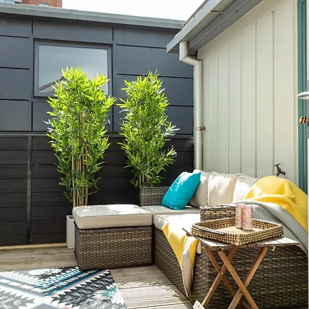 Apartmán Luxury Penthouse With Private Roof Terrace