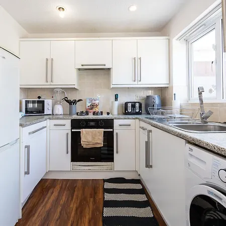 Serenity House * マンチェスター