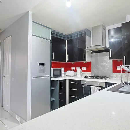 3br Modern In Manchester