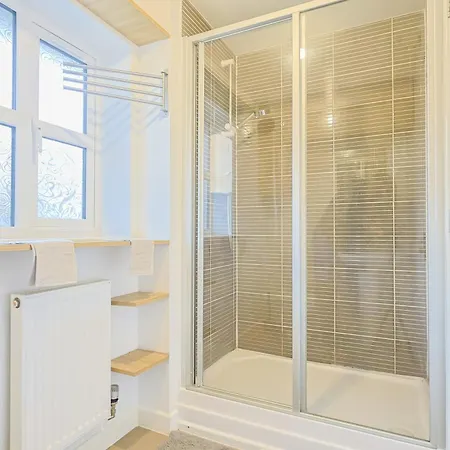 Prázdninový dům 3br Modern In *