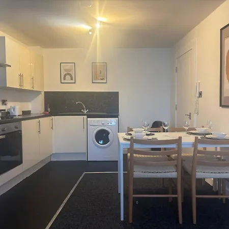 Deluxe Double Parking