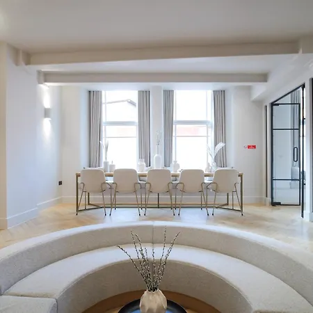 Blanco At The Heim Residences