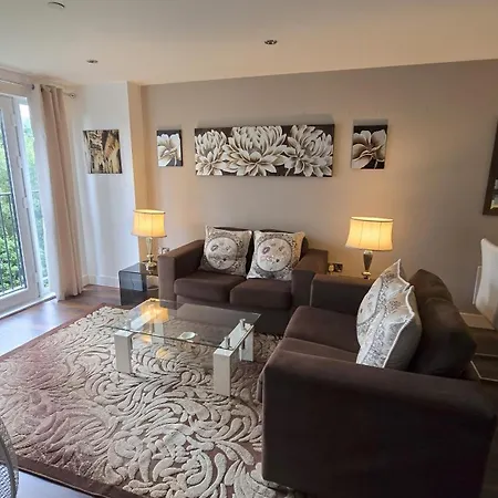 Elegant 2bd & 2ba Centre Luxury With View Lejlighed *