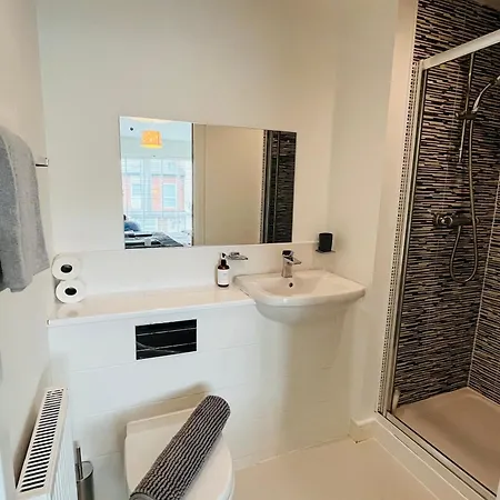 Semesterbostad 3br-sleeps 6 -walk To Etihad & Ao Arena Manchester