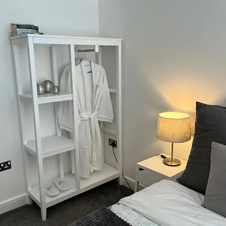 3br-sleeps 6 -walk To Etihad & Ao Arena Сasa de vacaciones Mánchester