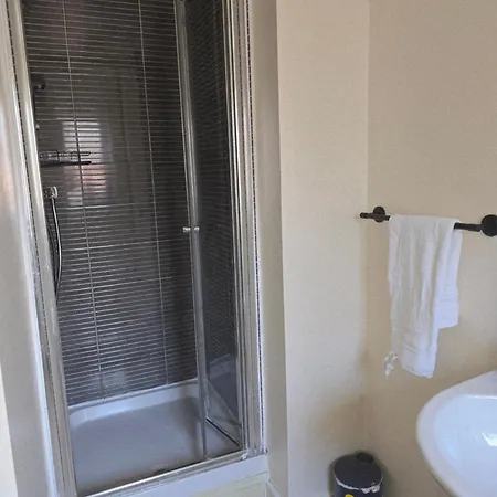 Holiday home Lawnswood Manchester