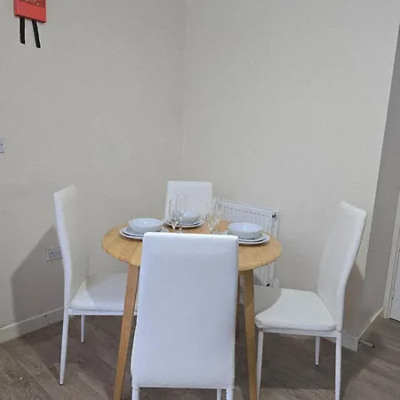 Holiday home Lawnswood