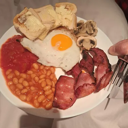 Oasis Bed & Breakfast *