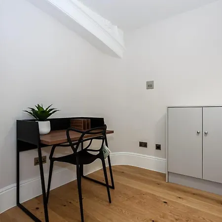 Unique Centre Luxury Three Bed Holiday home Manchester