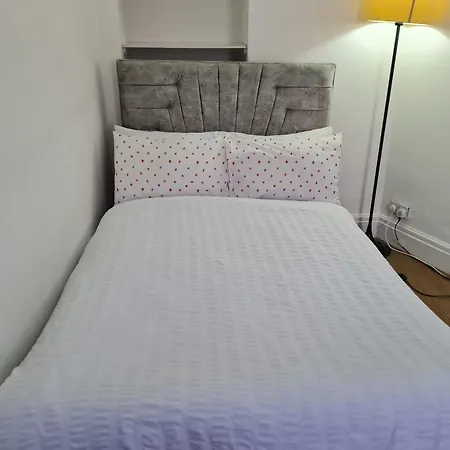 Scotland Street, Newton Heath Guest house Manchester